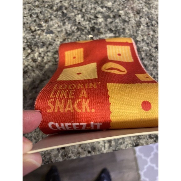 Cheez-It Crew Socks Unisex Cheese Crackers‎ Gag Gift - Picture 3 of 3